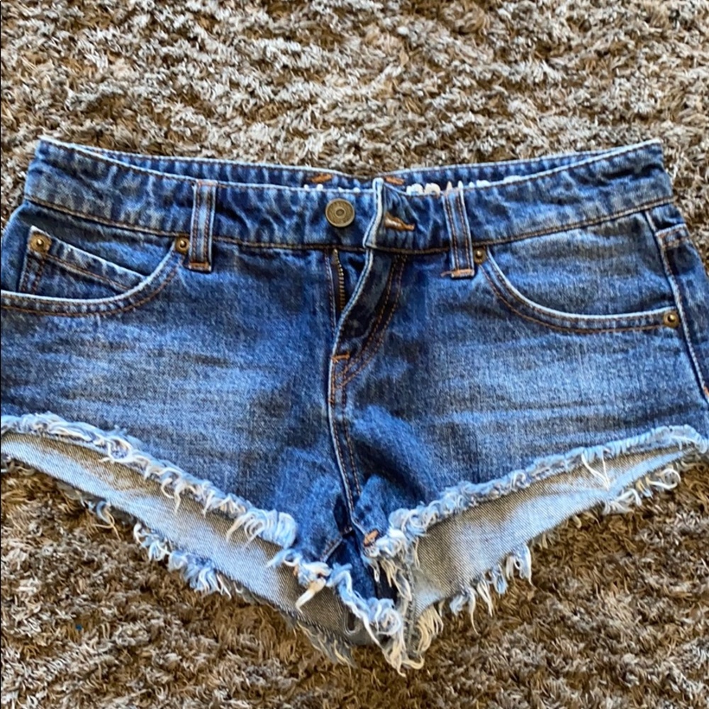 Volcom shorts